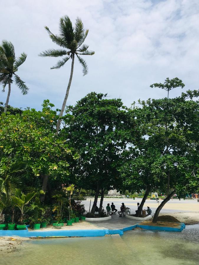 Hometel Barrio House Mactan Lapu-Lapu City Buitenkant foto